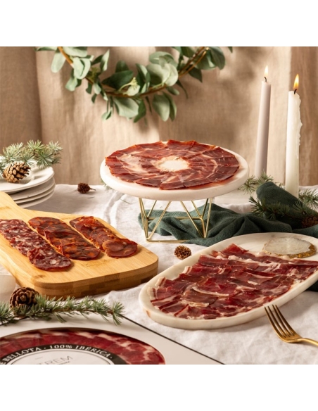 Gift Box with 30 Packs of 100% Iberian Acorn-Fed Shoulder D.O. Dehesa de Extremadura – Hand-Carved