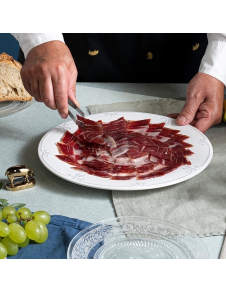 Buy boneless 100% acorn-fed Iberian shoulder. Naturally cured for over 32 months, premium quality and ready for easy slicing. De