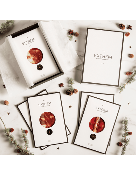 Gourmet Iberian tasting gift box with 6 hand carved  premium products + 1 free shoulder pack