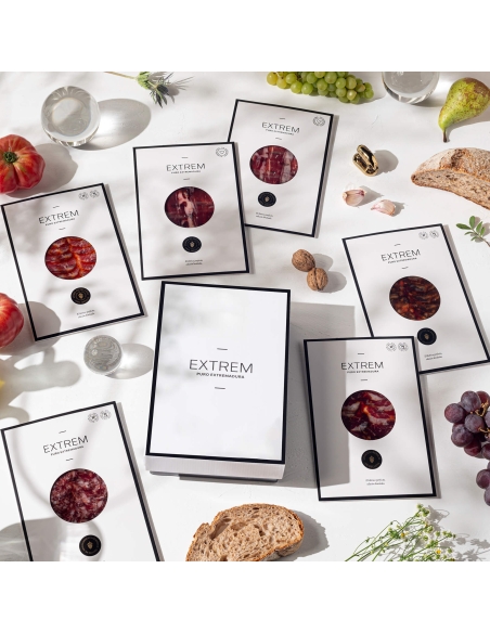 Gourmet Iberian tasting gift box with 6 hand carved  premium products + 1 free shoulder pack