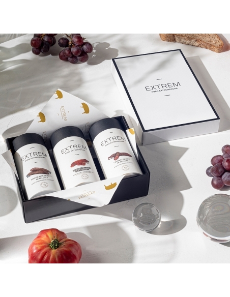 Cofre premium con 3 piezas de 1/4 con Lomo, Chorizo y Salchichón